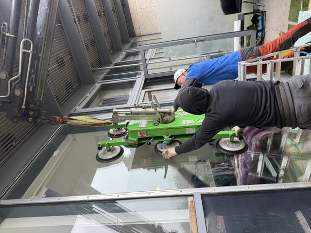 About Clapham Junction Glazing